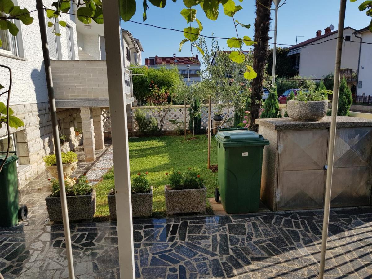 Zino Apartment Umag Luaran gambar